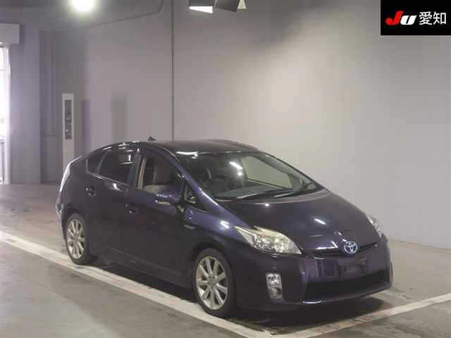 TOYOTA PRIUS 2011