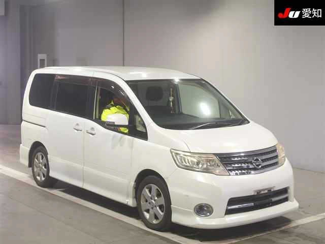 NISSAN SERENA 2010