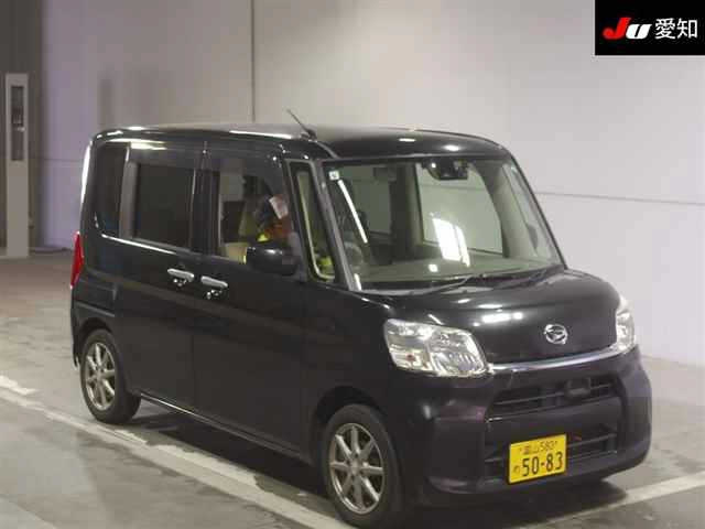 DAIHATSU TANTO 2015