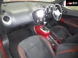 NISSAN JUKE 2012