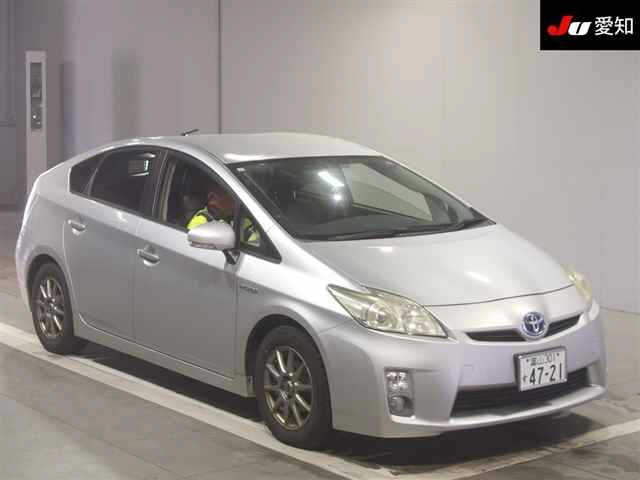 TOYOTA PRIUS 2010