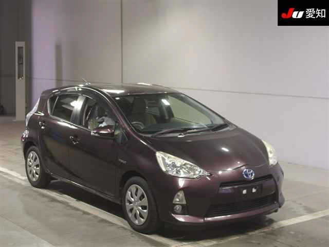 TOYOTA AQUA 2014