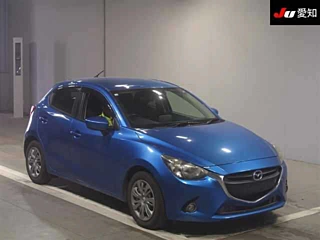 MAZDA DEMIO 2016