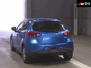 MAZDA DEMIO 2016