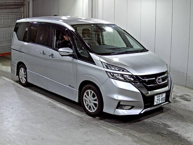 NISSAN SERENA 2017
