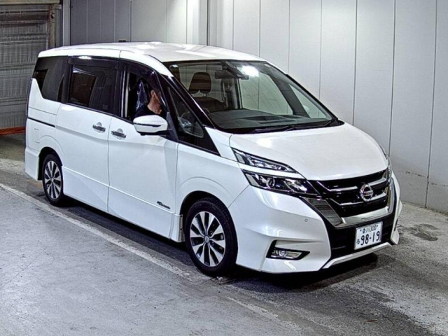 NISSAN SERENA 2017