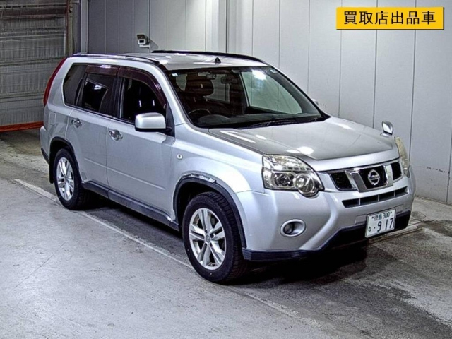 NISSAN X-TRAIL