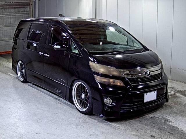 TOYOTA VELLFIRE 2008