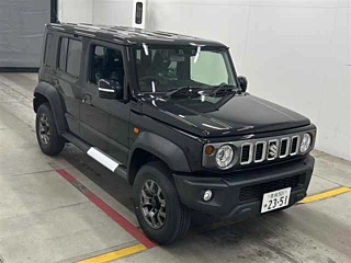 SUZUKI JIMNY NOMADE