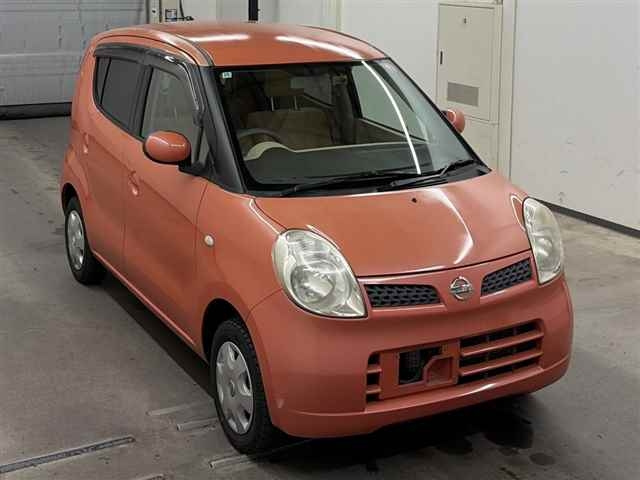 Nissan Moco 2010