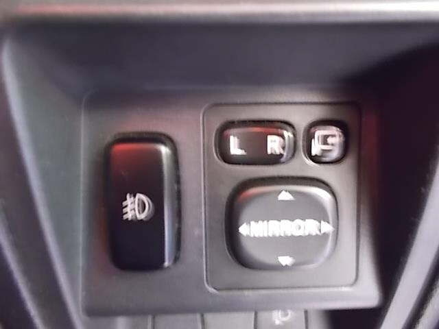 MITSUBISHI PAJERO MINI 2010