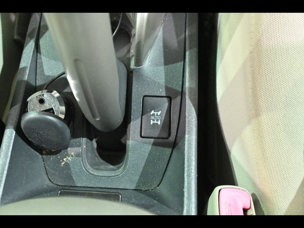 TOYOTA AURIS 2008