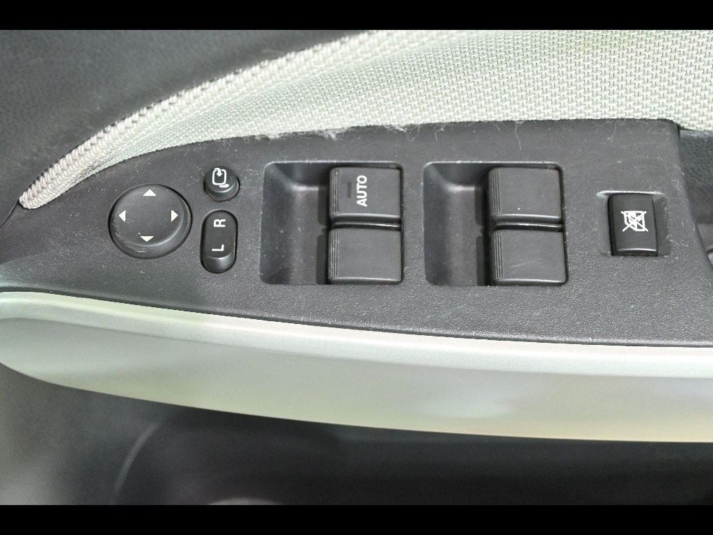 MAZDA DEMIO 2009