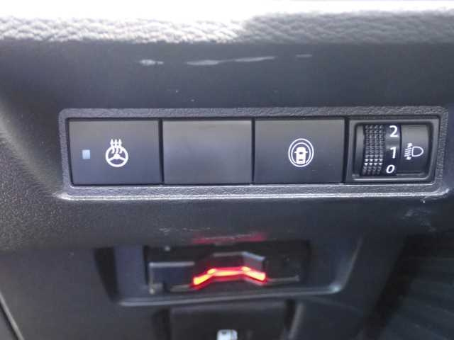 NISSAN NOTE 2023