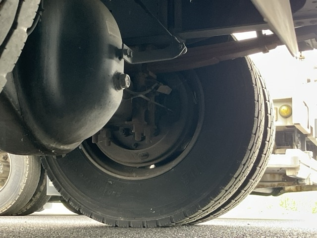 ISUZU FORWARD 2010