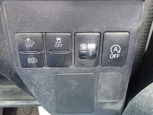 DAIHATSU HIJET VAN 2019