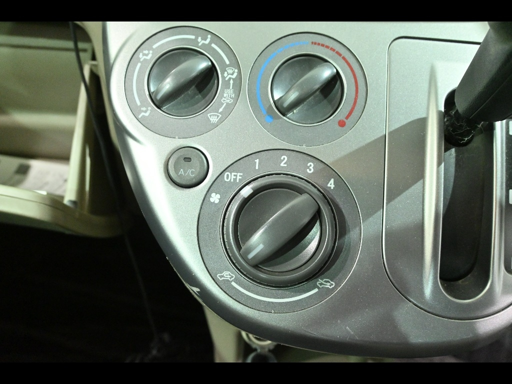 DAIHATSU MIRA 2008