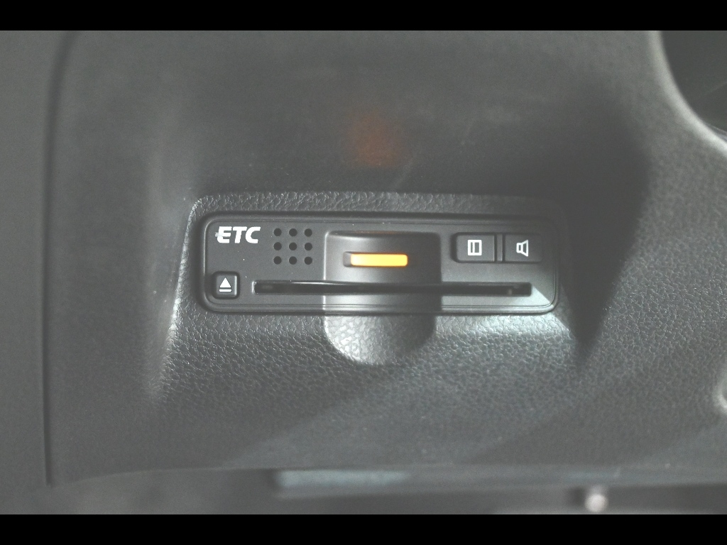 HONDA FIT SHUTTLE 2012