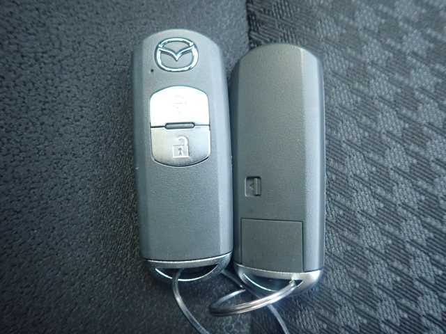 MAZDA DEMIO 2019
