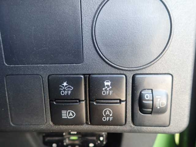 TOYOTA PIXIS MEGA 2019