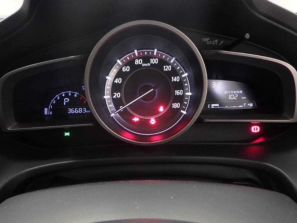 MAZDA AXELA 2016