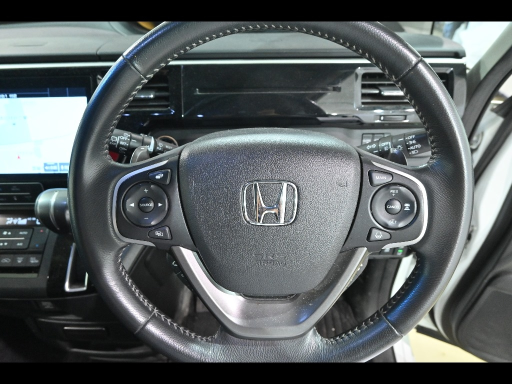 HONDA STEP WAGON 2018