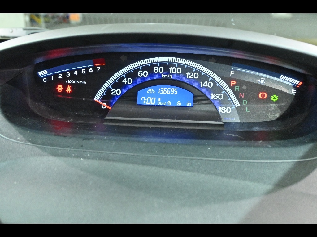 HONDA FREED 2015