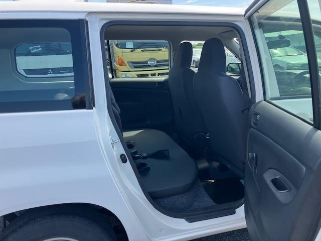 TOYOTA PROBOX 2011