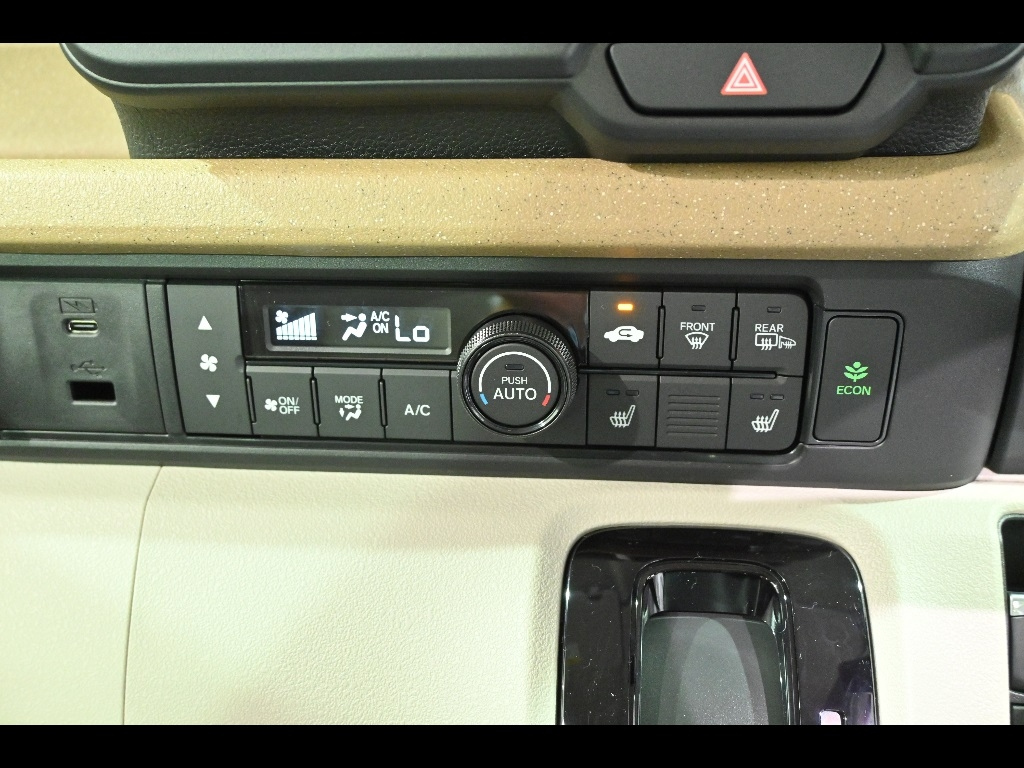 HONDA N BOX 2024