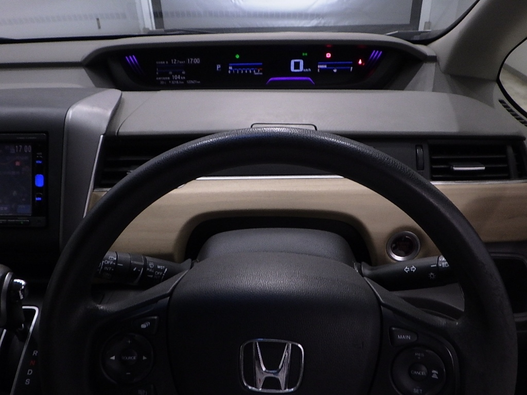 HONDA FREED 2017