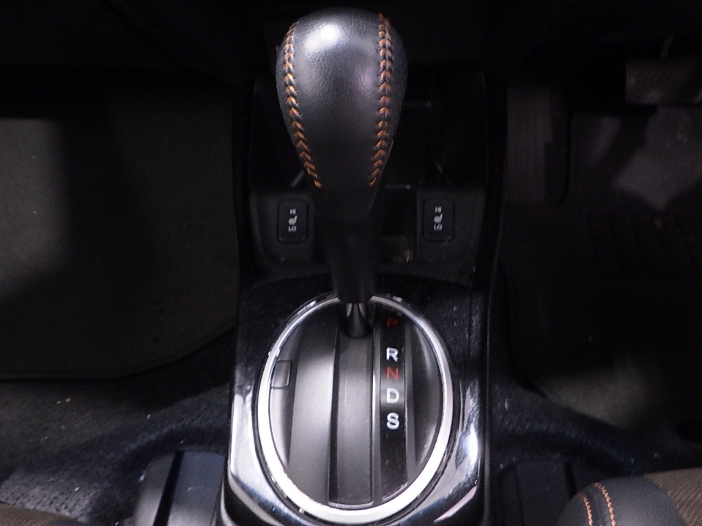 HONDA FIT SHUTTLE 2013