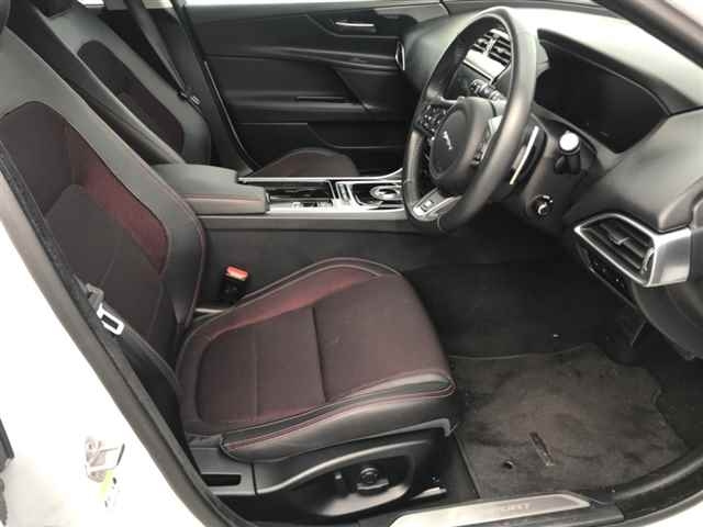 JAGUAR XE 2018