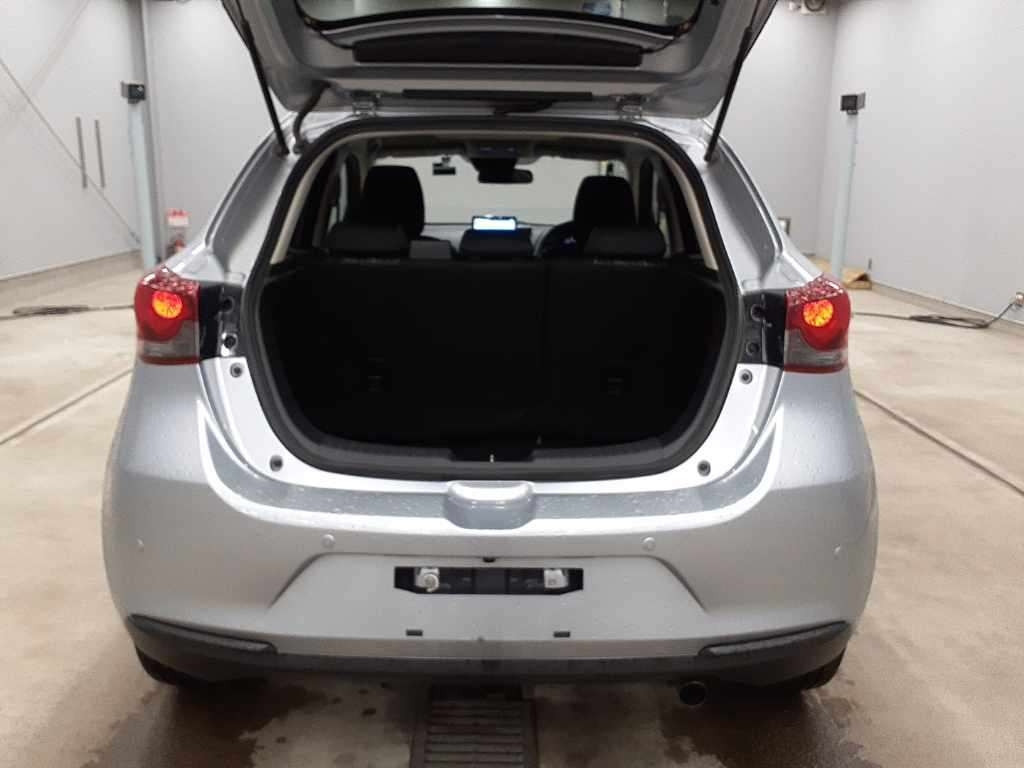 MAZDA MAZDA2 2022