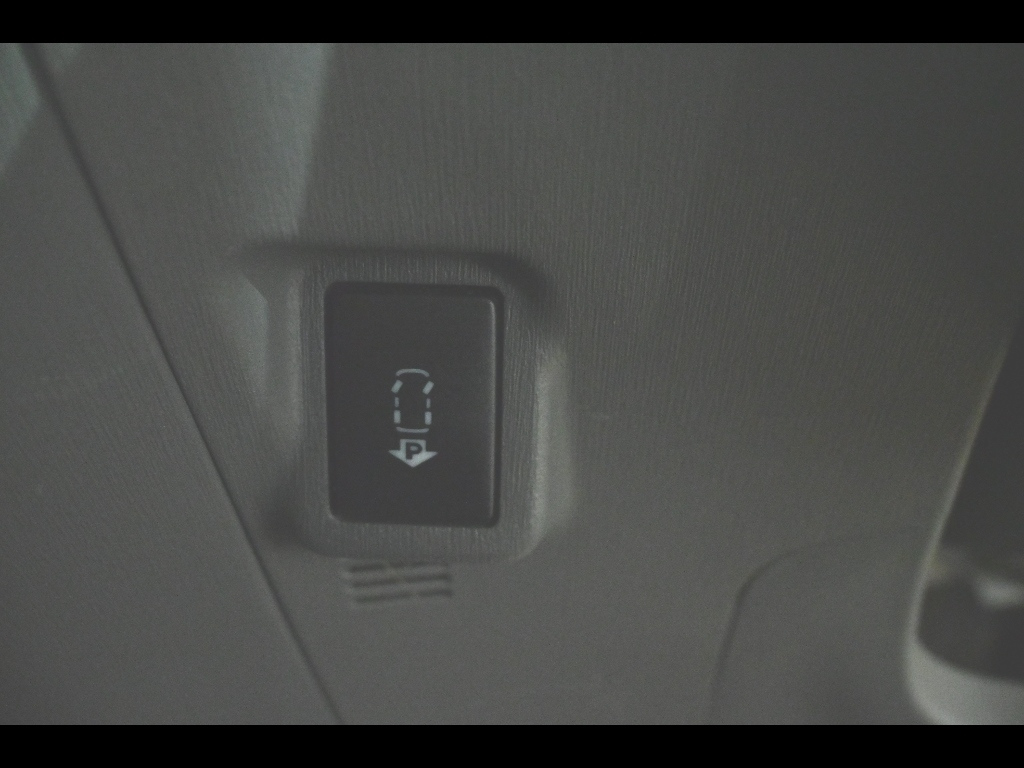 TOYOTA PRIUS 2010