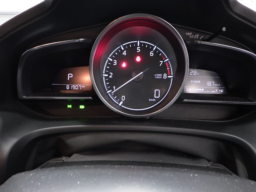 MAZDA AXELA 2016