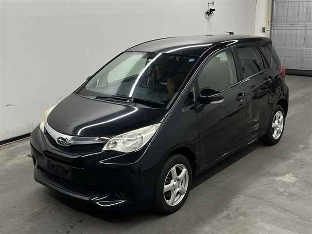 SUBARU TREZIA 2012