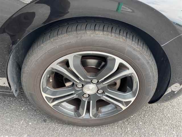 PEUGEOT 208 2014