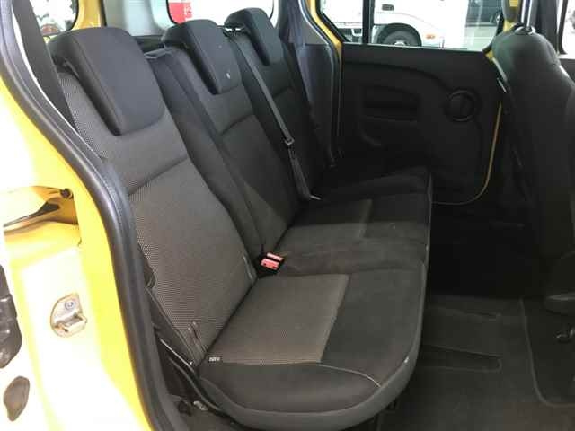 RENAULT KANGOO 2015