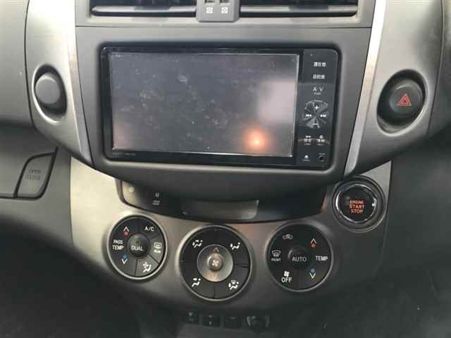 TOYOTA VANGUARD 2011