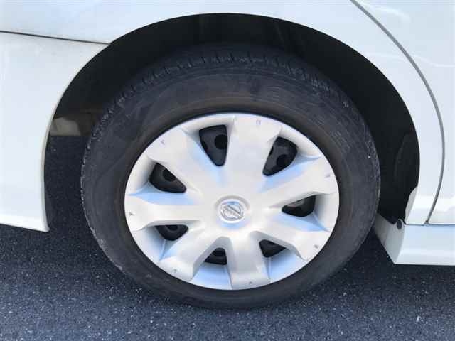 NISSAN WINGROAD 2010