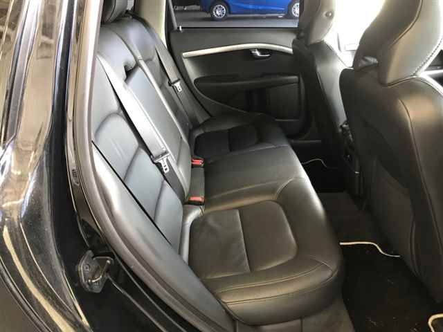 VOLVO V70 2010