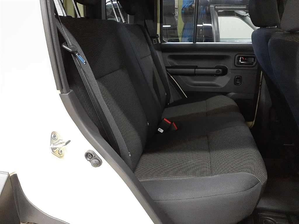 SUZUKI JIMNY NOMADE 2025