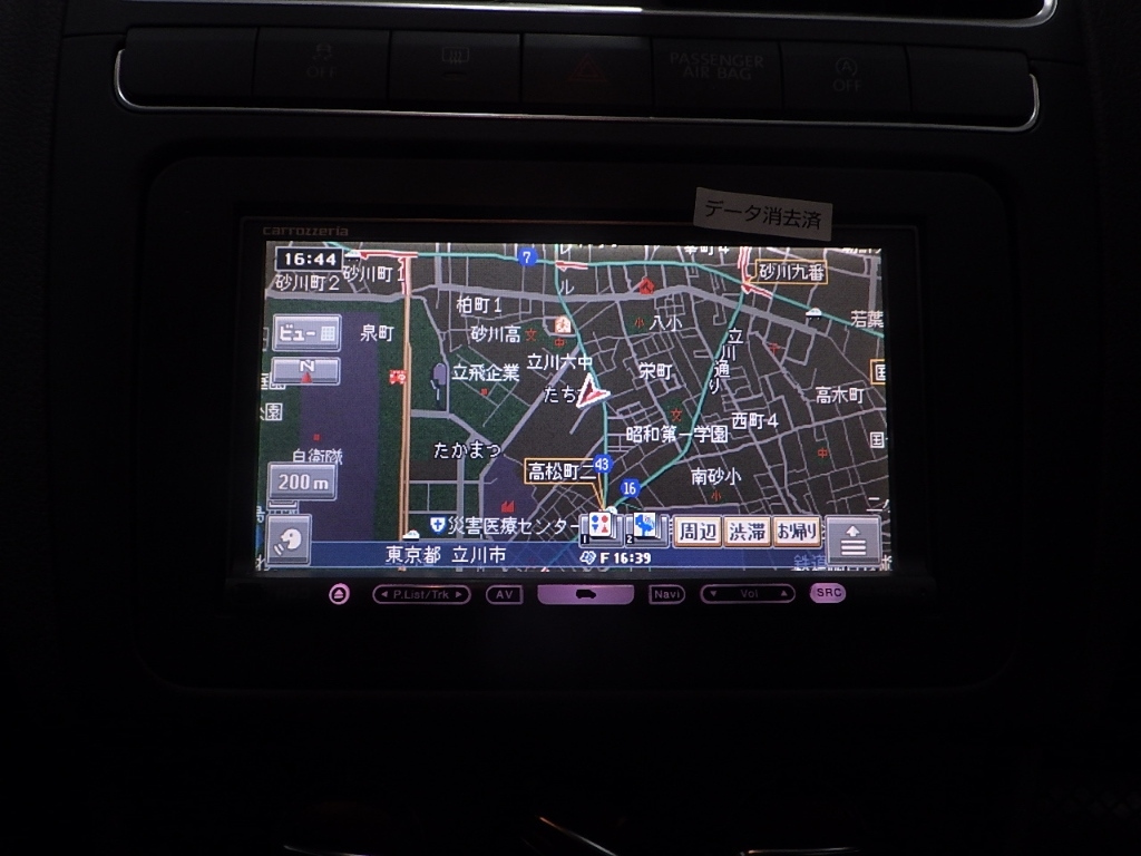 VOLKSWAGEN POLO 2012