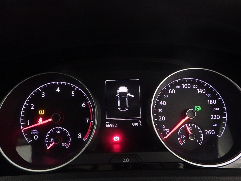 VOLKSWAGEN GOLF 2013