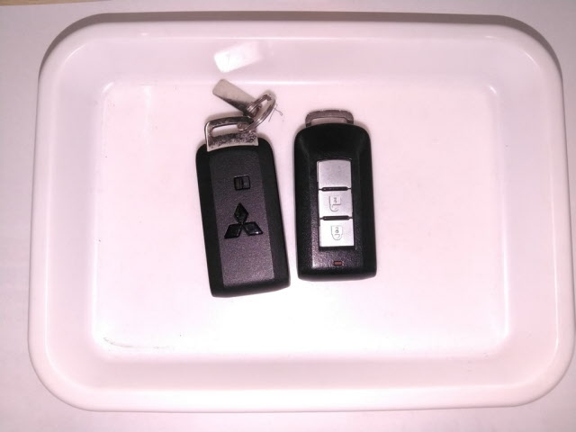 MITSUBISHI EK CUSTOM 2013