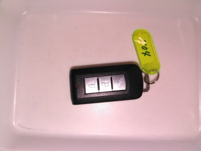 MITSUBISHI MIRAGE 2012