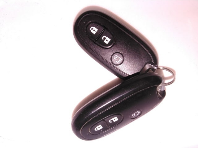 MITSUBISHI DELICA D2 2012