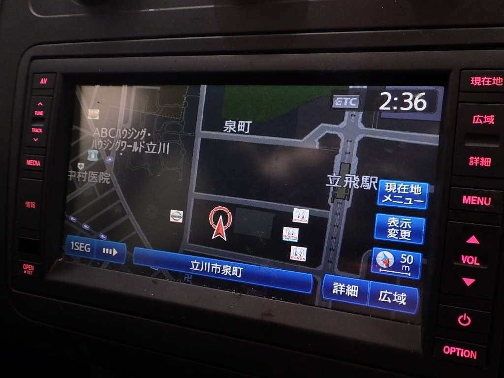 VOLKSWAGEN GOLF TOURAN 2013