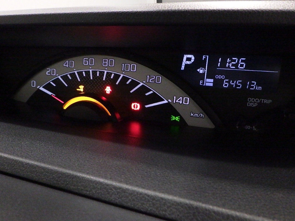 TOYOTA PIXIS MEGA 2018