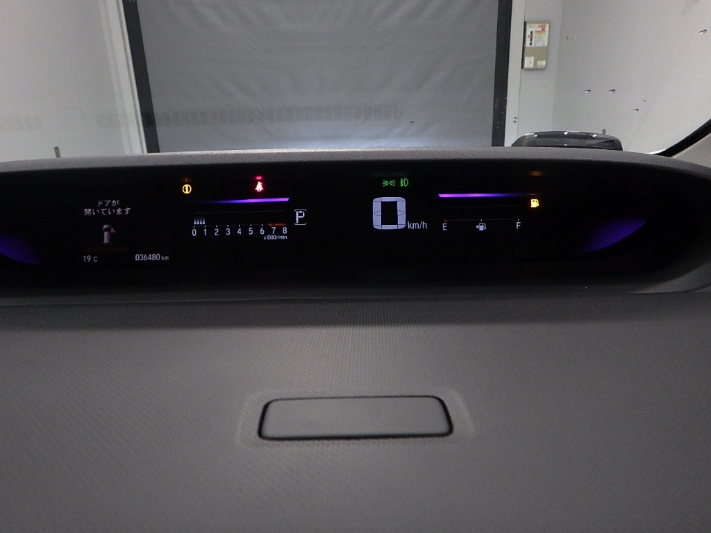 HONDA STEP WAGON 2017